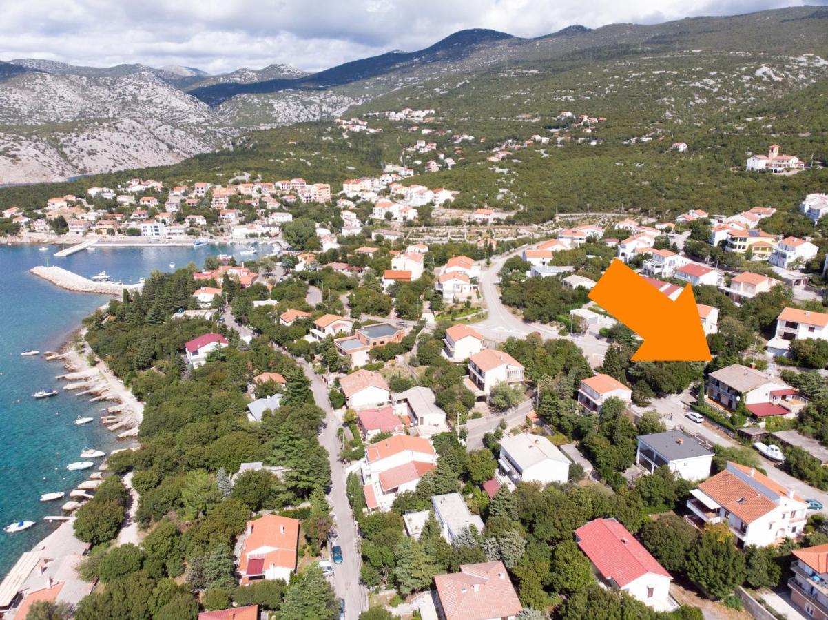 Apartments And Room Luka Klenovica Esterno foto